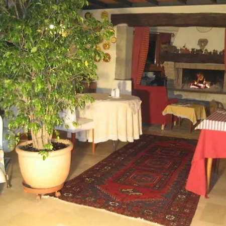 Calvi-ristorante Mainor Di Charme 3*