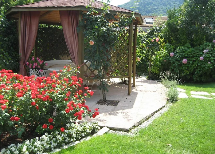Calvi-ristorante Mainor فندق 3*