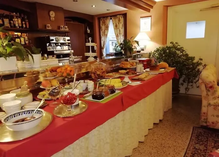Calvi-ristorante Mainor فيتوريو فينيتو