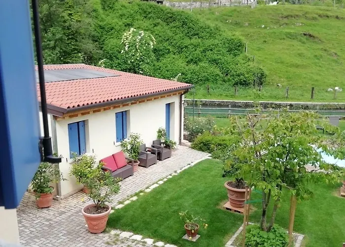 Calvi-ristorante Mainor Отель Витторио-Венето
