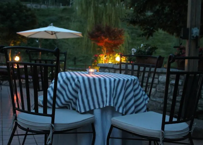 Calvi-ristorante Mainor فندق