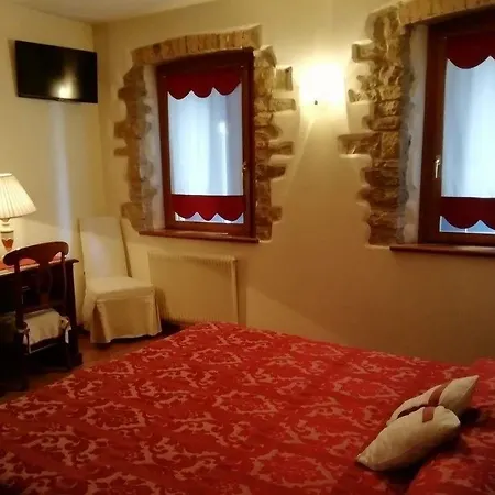 Hotel Calvi-ristorante Mainor Di Charme